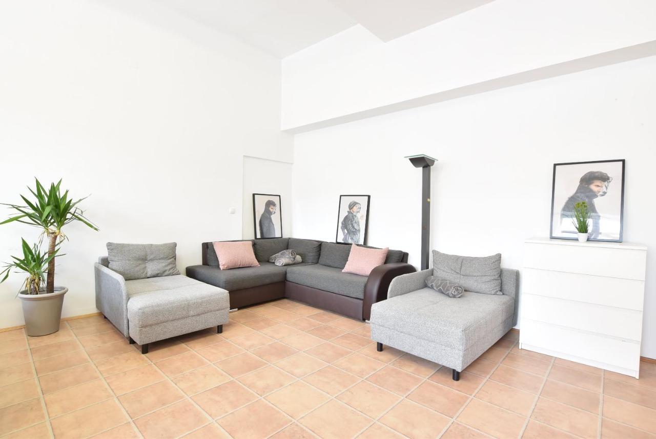 Huge Apartment In Awesome Location With Parking Innsbruck Luaran gambar