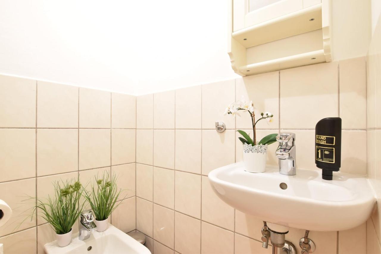 Huge Apartment In Awesome Location With Parking Innsbruck Luaran gambar